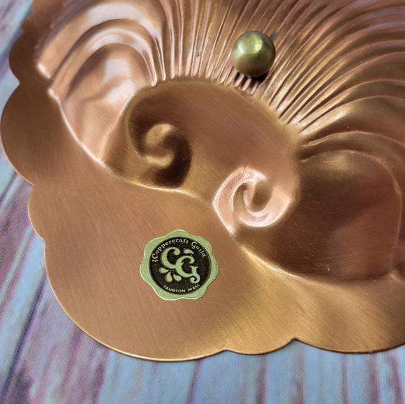 Gorgeous vintage Coppercraft Guild dish - Picture 3 of 6